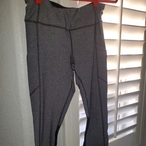 Lululemon crops